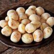 Receita de Pão de Queijo com Queijo Catauá