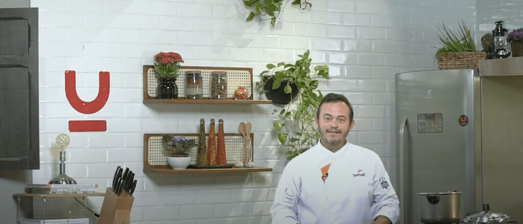 Chef Luciano Avellar ensina como utilizar a panela de pressão – SENAC EM MINAS