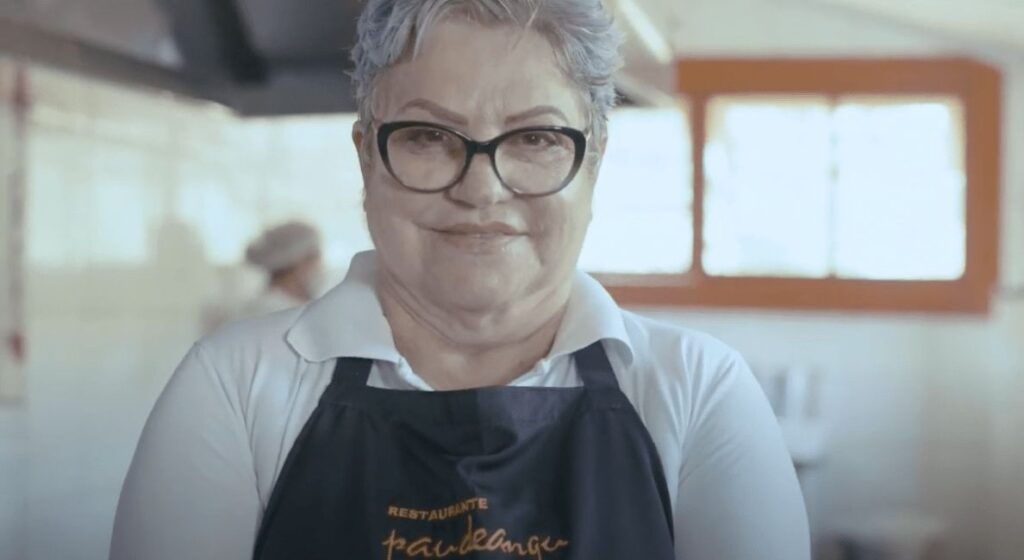 Chef Leonidia Bezerra ensina a tirar acidez do molho de tomate