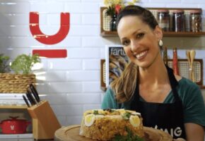 GASMIG convida a chef Raquel Novais para ensinar o famoso cuscuz paulista