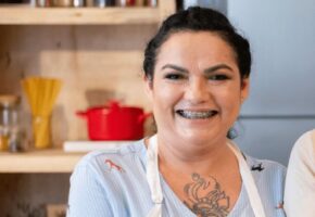 Quer saber o segredo de um arroz branco e soltinho? A chef Van Régia conta o segredo pra gente