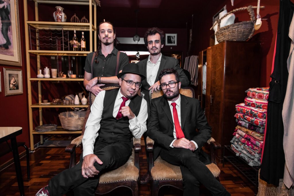 Outro Gato se apresenta na 25° edição do Festival Cultura e Gastronomia de Tiradentes