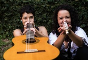 Amanda Martins e Bia Nascimento se apresentam na 25° edição do Festival de Cultura e Gastronomia de Tiradentes