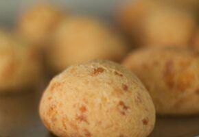 Pão de Queijo do Serro